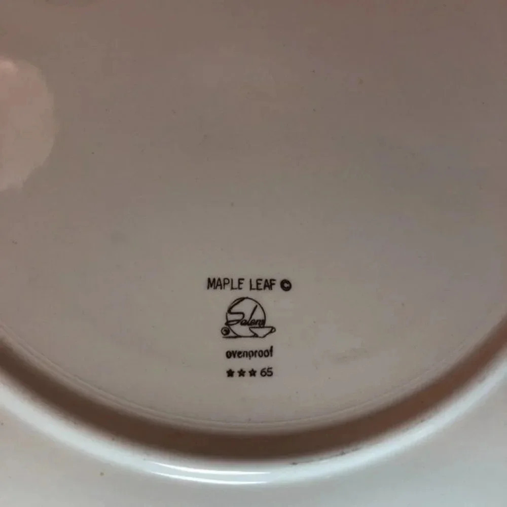 Vintage Salem serving platter Maple leaf cottagecore - Picture 6 of 6
